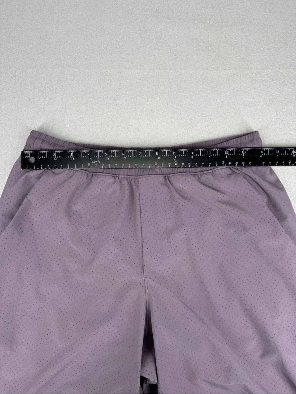 Lululemon Pace Breaker Lined Perforated Shorts Graphite Purple Medium 9”